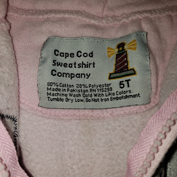 Cape Cod Hoodie Kids 5T Like New - Picture 3 of 3